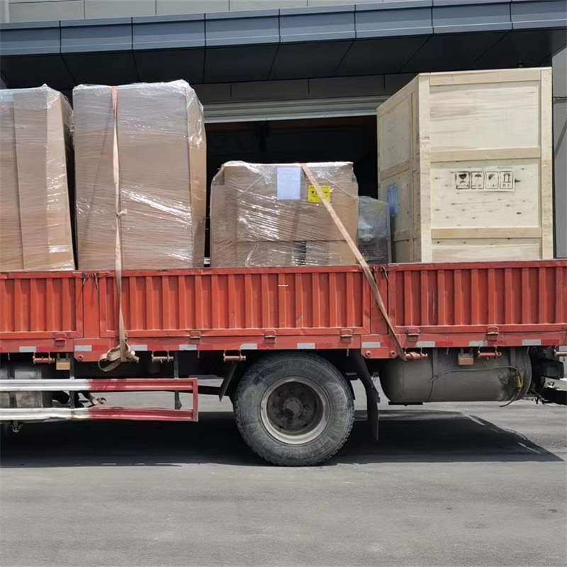新兴镇七叉镇物流：多元运输服务探索