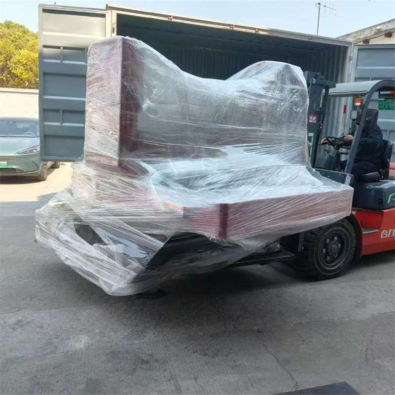 新兴镇克拉玛依区：物流专线的高效货运之旅