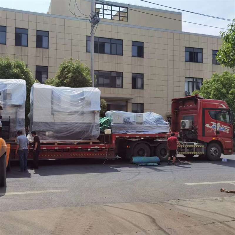 新兴镇新干县物流：多元服务与高效运输之路